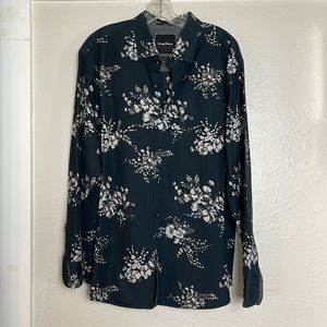 Tommy Bahama long sleeve button front